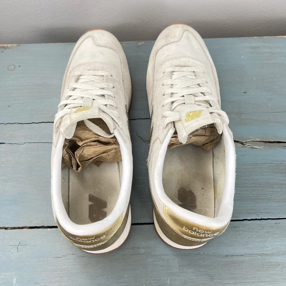 New Balance 620 Women 9.5 Sneakers Cream Gold Metallic CW620JD2 Low Top Shoes